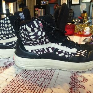 Vans UltraRange Exo Hi Gore-Tex Mte Shoes - Hiking Size 12